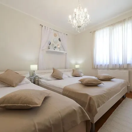Bella Mit Privatem Pool In Der Nahe Von Zadar Casa vacanze *